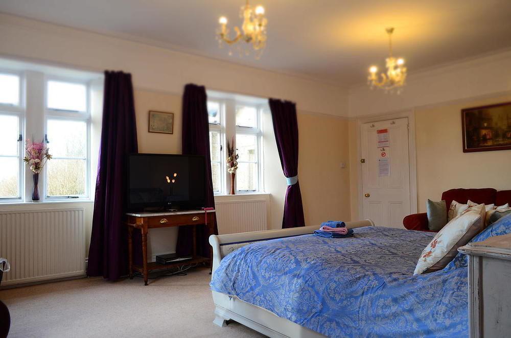 The Priory B&B Whitchurch  Екстериор снимка