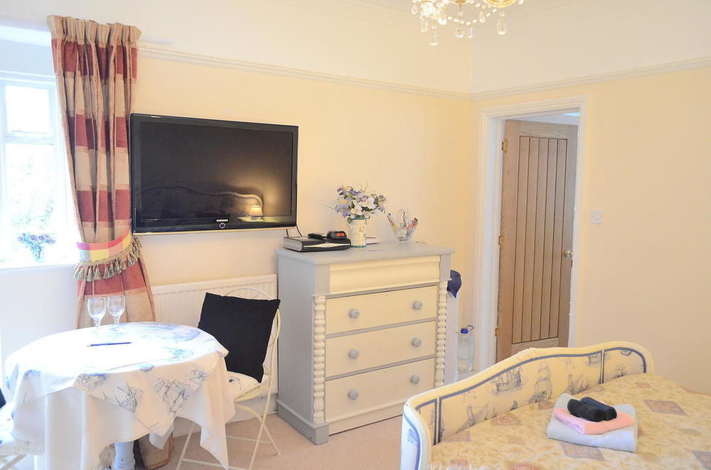 The Priory B&B Whitchurch  Екстериор снимка