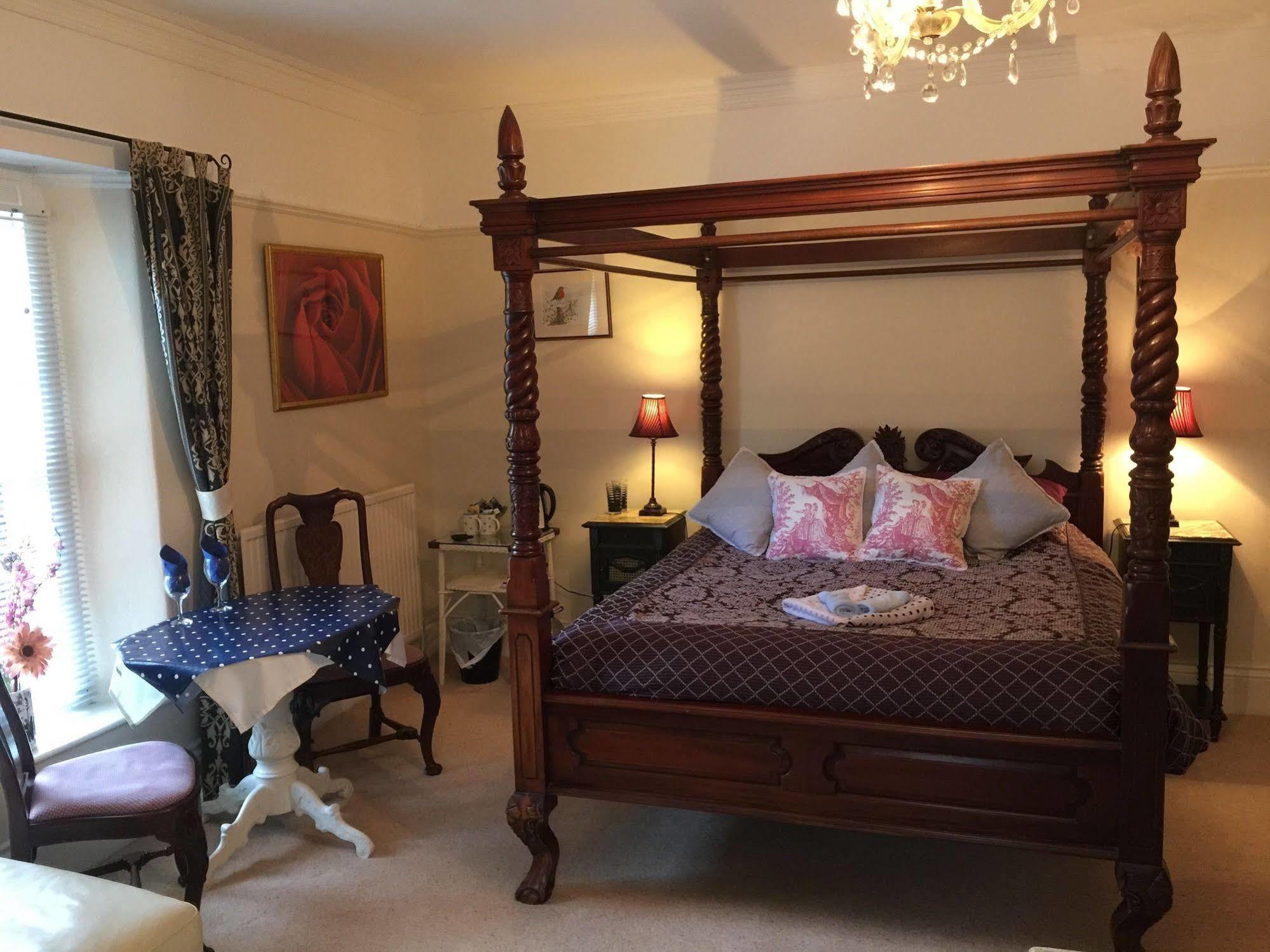 The Priory B&B Whitchurch  Екстериор снимка
