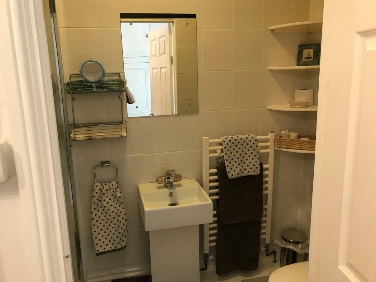 The Priory B&B Whitchurch  Екстериор снимка